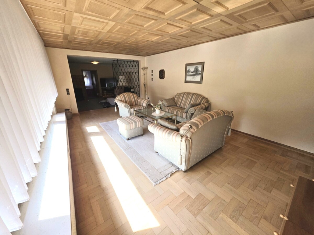 229197bd-1101-42e1-8a28-b2a5c7955878