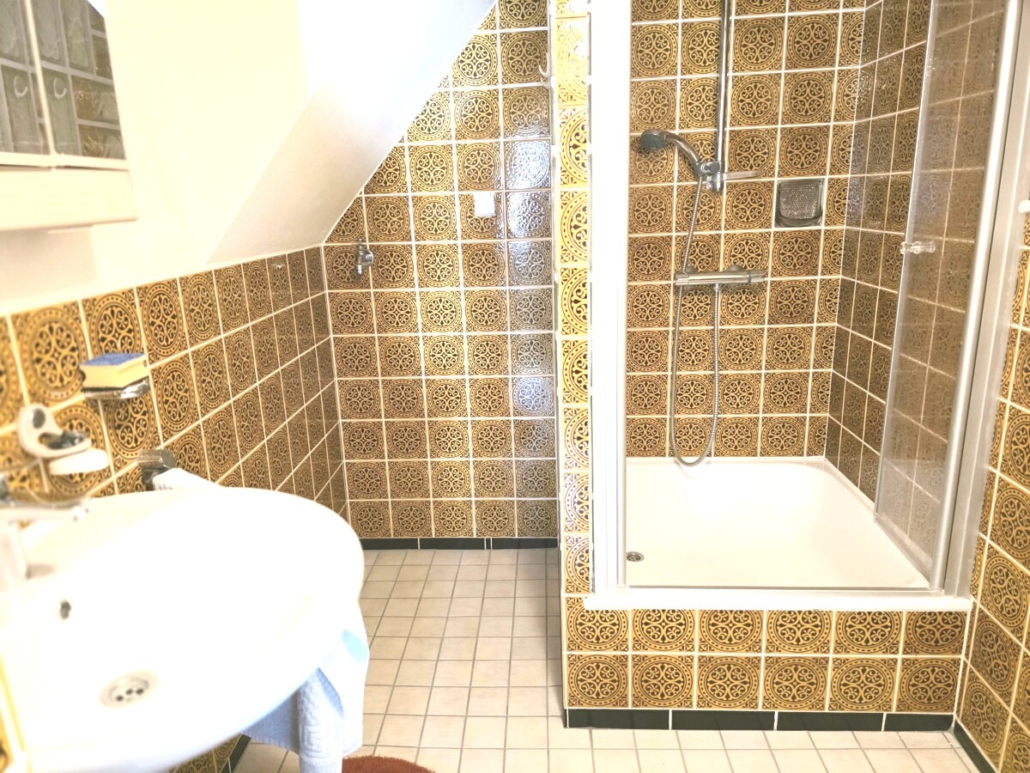 2d04682e-675a-4b85-bdb8-e8c488e5a7cb