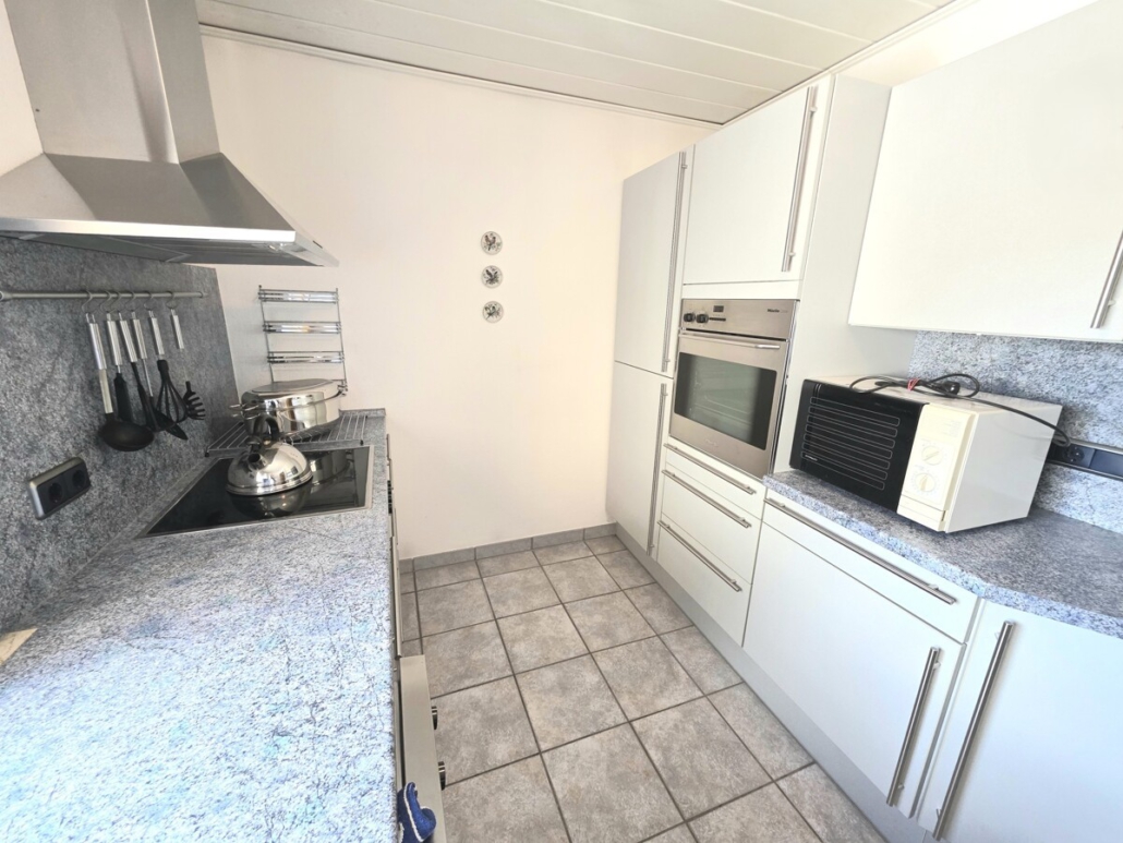 32a8224b-7e3f-481d-be1a-c888ea46c0fa