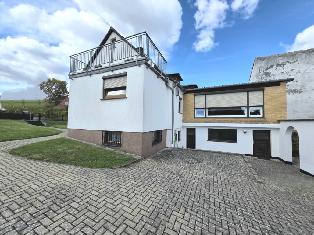 3d5aed76-ef71-4514-a099-602de6bd1e63